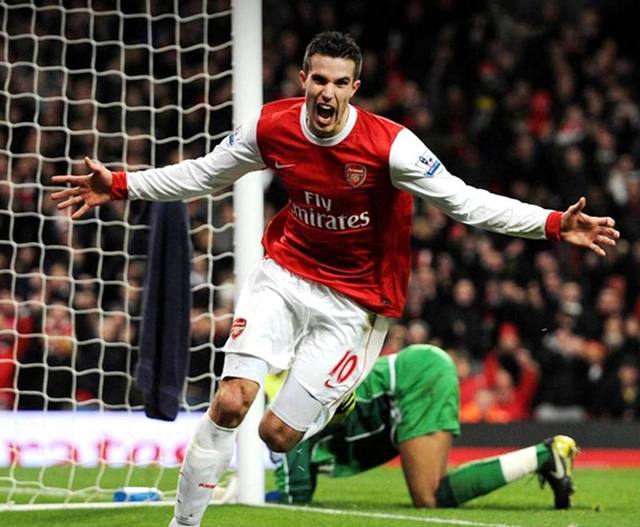 篮球湖人锁定比赛胜局，球迷狂喜（湖人提前奠定胜势，球迷欢腾）